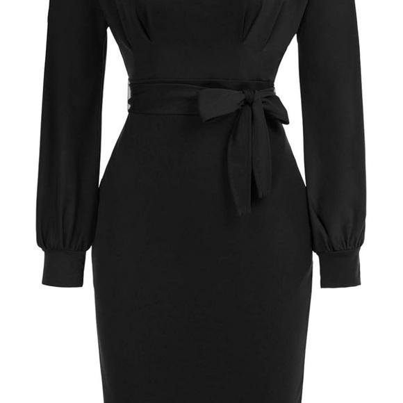 Elegant Black Long Sleeve Dress - Picture 3 of 3